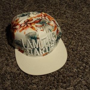 Snapback floral "I AM THE □□ARTIST"